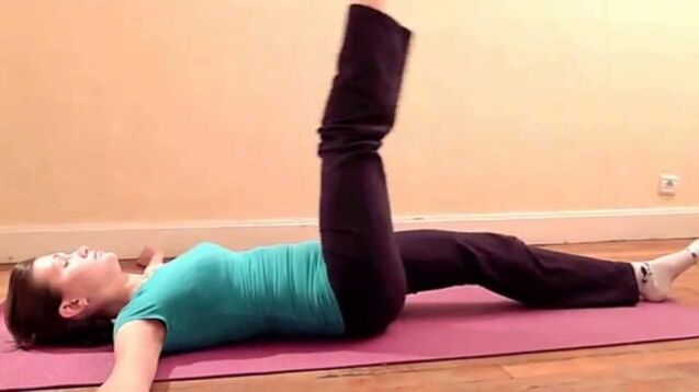 Doma môžete vykonávať gymnastiku na liečbu a prevenciu artrózy kolenného kĺbu